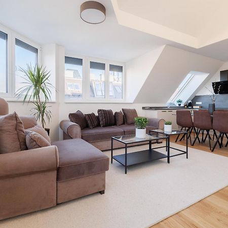 Symphony Apartments 40 - Modern Loft With Terrace And Grill In Central Location Vienna Exterior photo