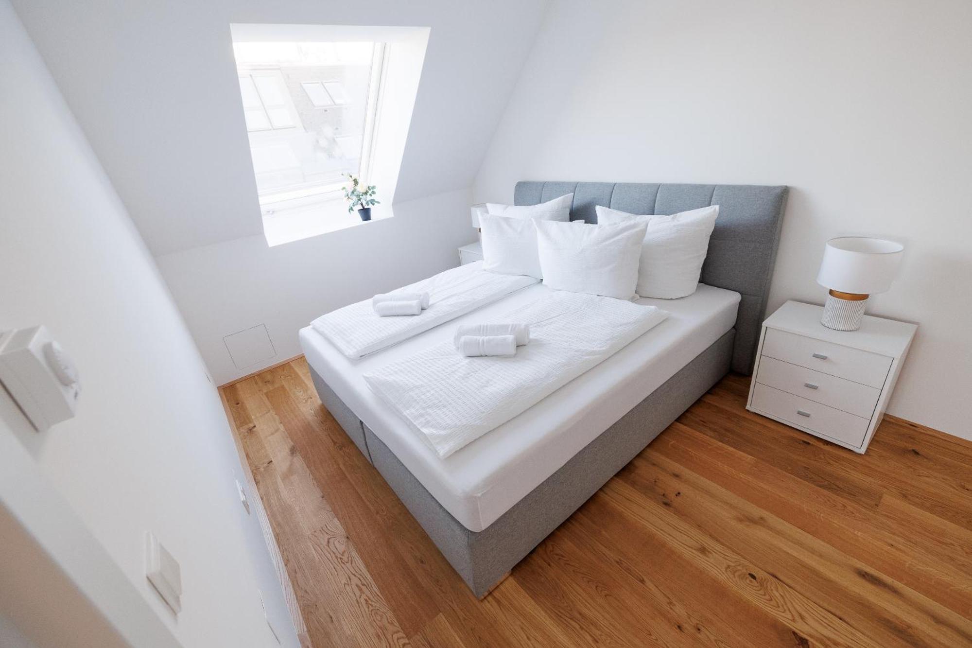 Symphony Apartments 40 - Modern Loft With Terrace And Grill In Central Location Vienna Exterior photo