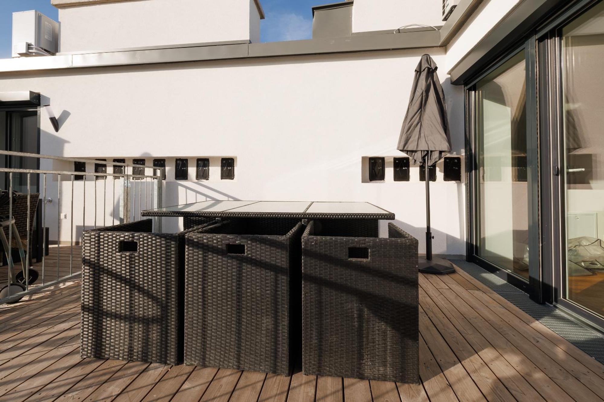 Symphony Apartments 40 - Modern Loft With Terrace And Grill In Central Location Vienna Exterior photo